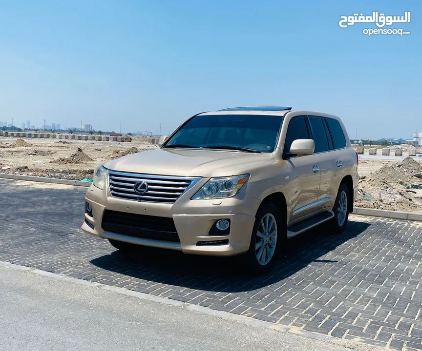 ستيشن لكزس LX570 خليجي موديل 2010