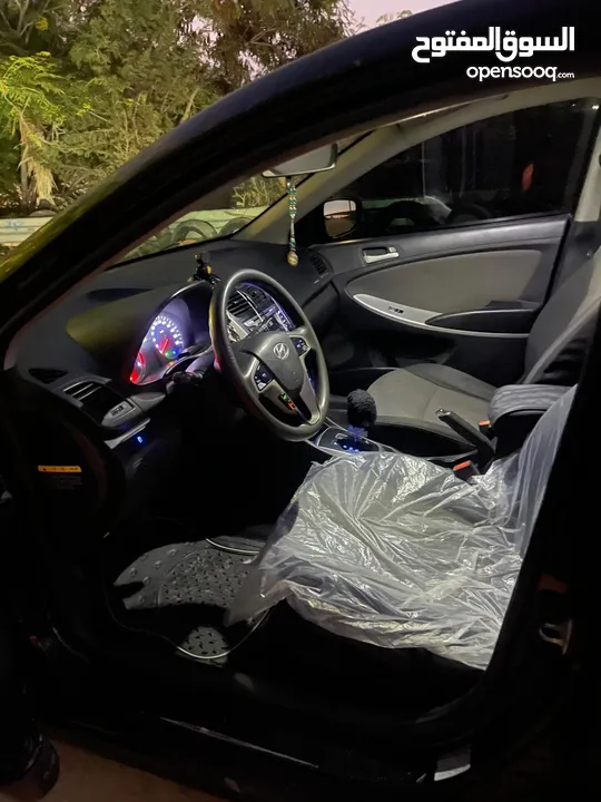 اكسنت 2014 ديزل اتومات 1600 عدادها 182 الف كيلو