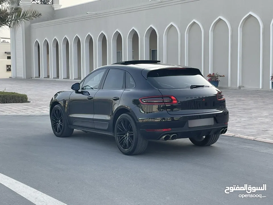 PORSCHE MACAN S MODEL : 2017