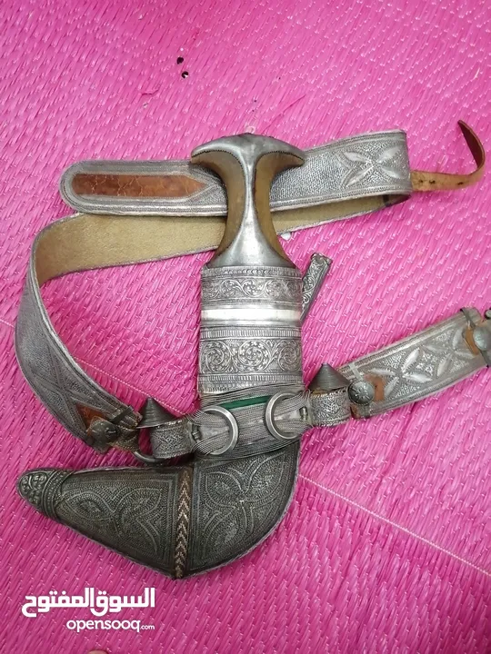 خنجر قديمه قرن زراف افريقي اصلي للجادين فقط