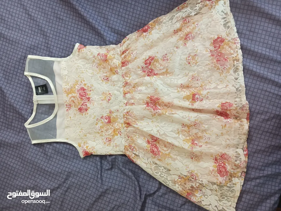 فساتين بناتي