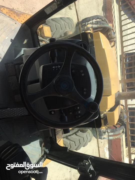 حفاره JCB باكو لودر نوع كتر بلو