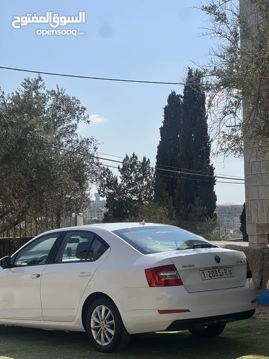 سكودا اكوتافيا 2016
