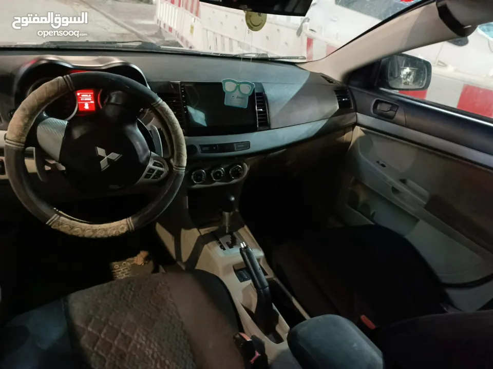 لانسر ماتور 1800للبيع