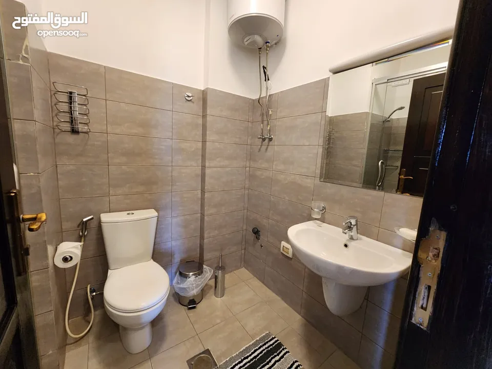 شقة مفروشة مميزة للإيجار في عبدون - ref : 14509