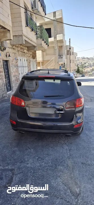 سانتفيه 2009 بحالة جيدة جدا