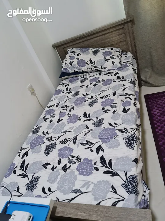 للبيع سرير مفرد بسعر 20 دينار