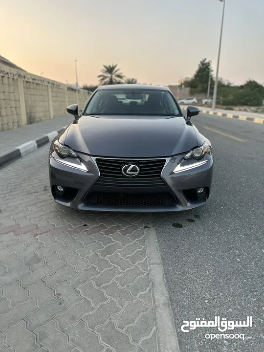 Lexus is200t TURBOCHARGED 2016