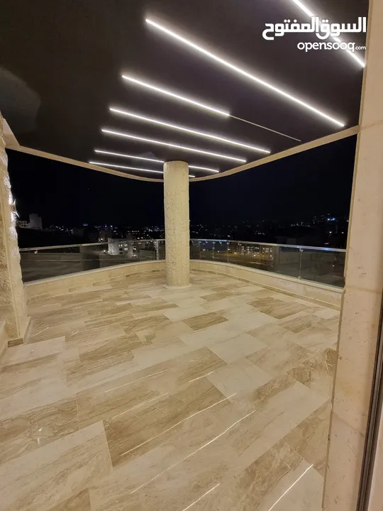 بالاقساط بتشطيب فندقي 220 متر باطلاله مميزة في ديرغبار النوابلسة مطلة على عبدون و طريق المطار