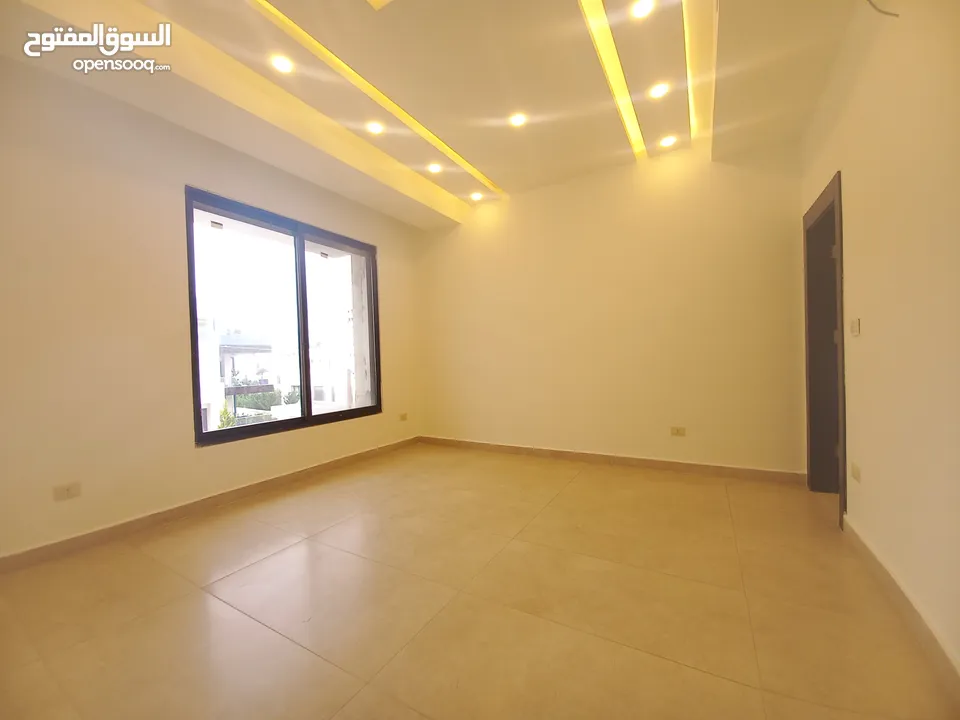 فيلا للإيجار في منطقة عبدون  ( Property 36558 )-175055043