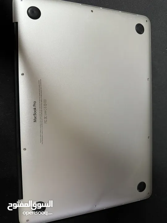 لابتوب ابل 2012	•	المعالج: Intel Core i7 بسرعة 2.9GHz – أداء قوي وسريع
