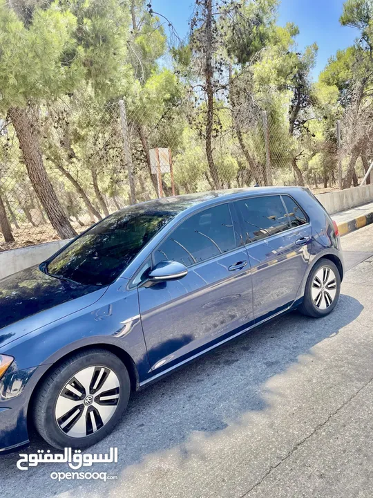 ‎للبيع: فولكس فاجن e-Golf 2016 فل كهرباء – نظيفة جداً ‎  ‎ تم تنزيل السعررر يا بلاااش