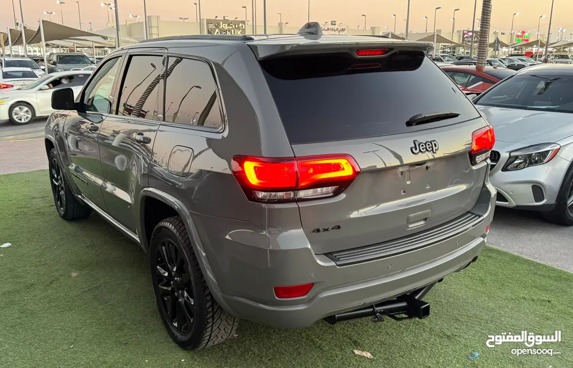 Jeep Grand Cherokee 2021