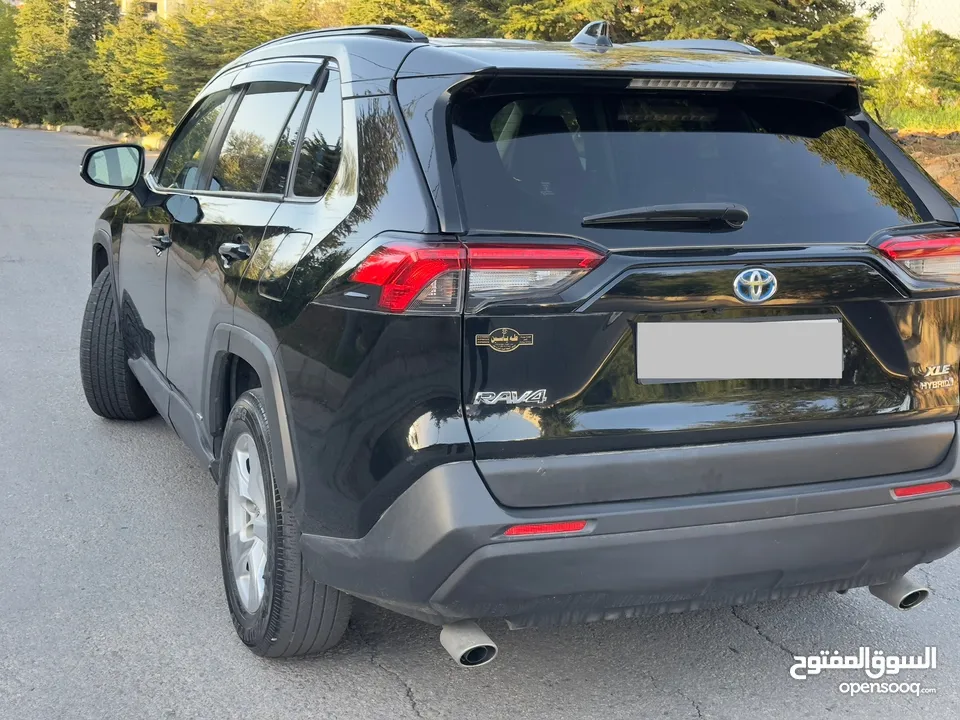 TOYOTA RAV4 HYBRID 2021 XLE