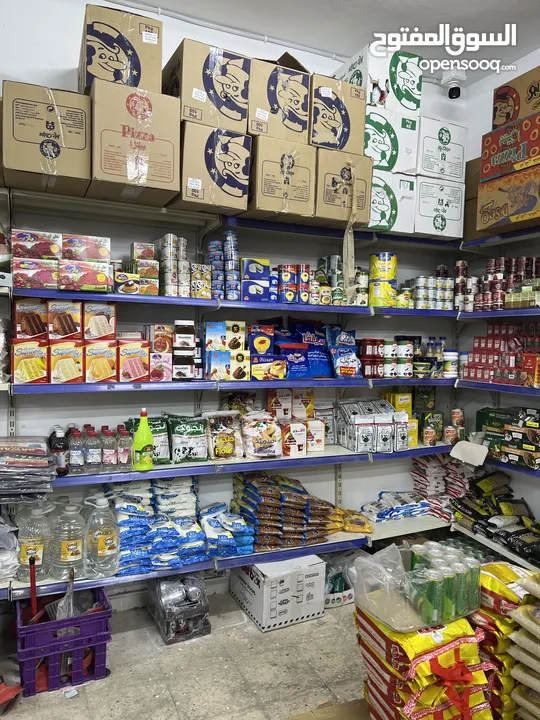 سوبر ماركت  دكان ثلاث مخازن مجهز بالكامل
