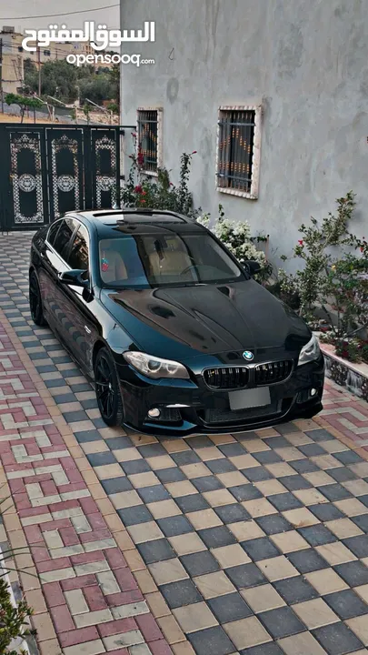 فل الفل BMW F10