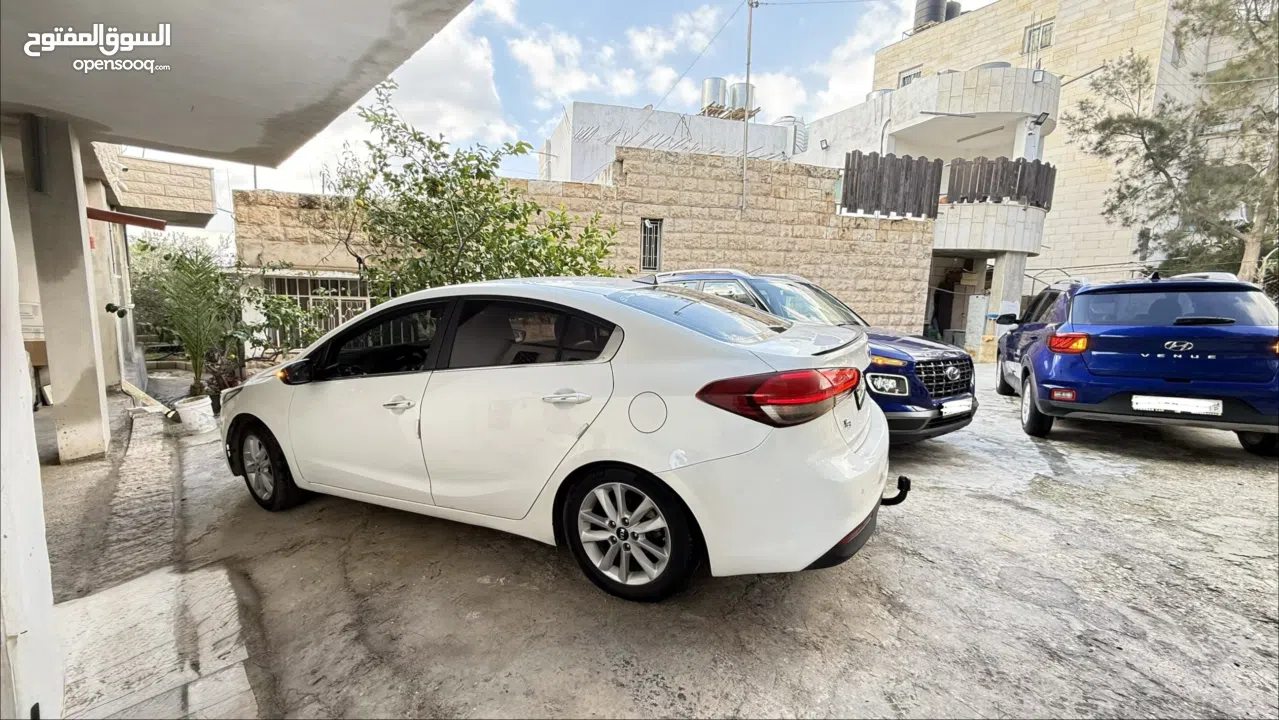 كيا سيراتو k3 ديزل 2017 نخب عداد قليل