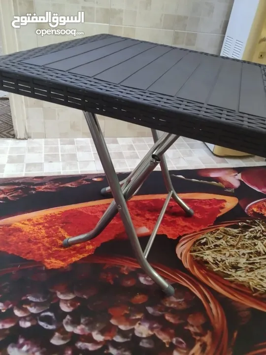 طاولة سفرة راتان بحالة الجديد