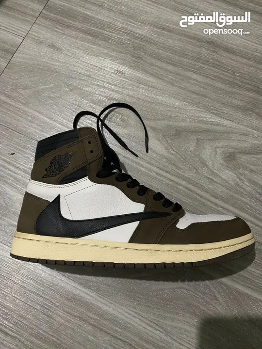 Nike travis scot high