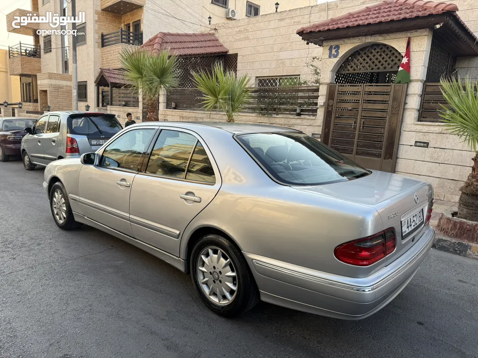 مرسيدس بنز قرش ونص بحاله الشركه