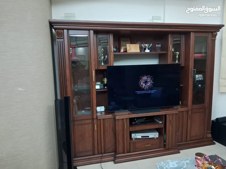 TV Buffett like new from home center