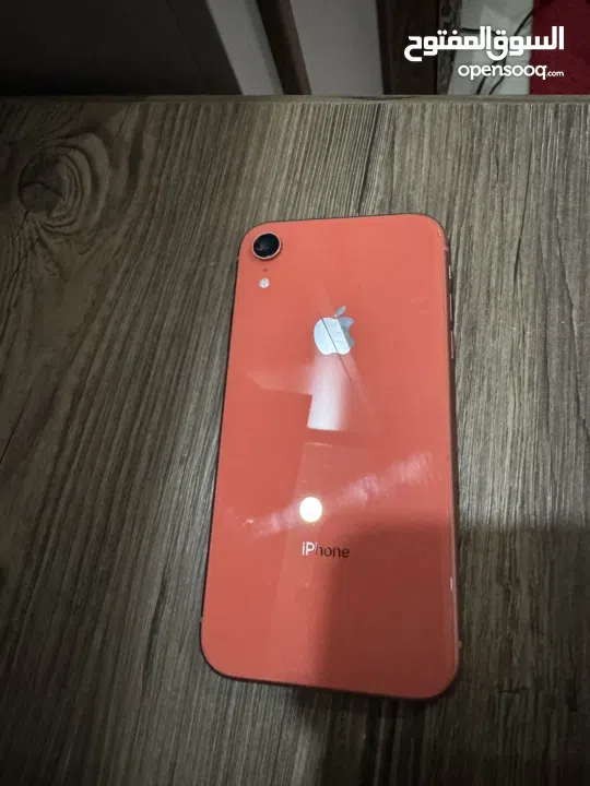 ايفون XR 128 جيجا بحالة شبه ممتازة للبيع