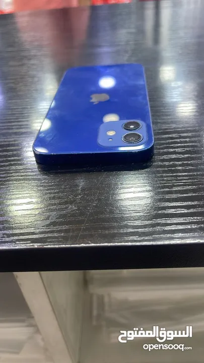 Iphone 12  للبيع او للبدل ع اقل ودفع الفرق