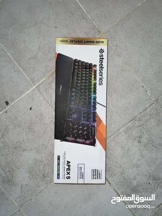 كيبورد SteelSeries Apex 5 Hybrid Mechanical Gaming Keyboard RGBجديد بالكرتون