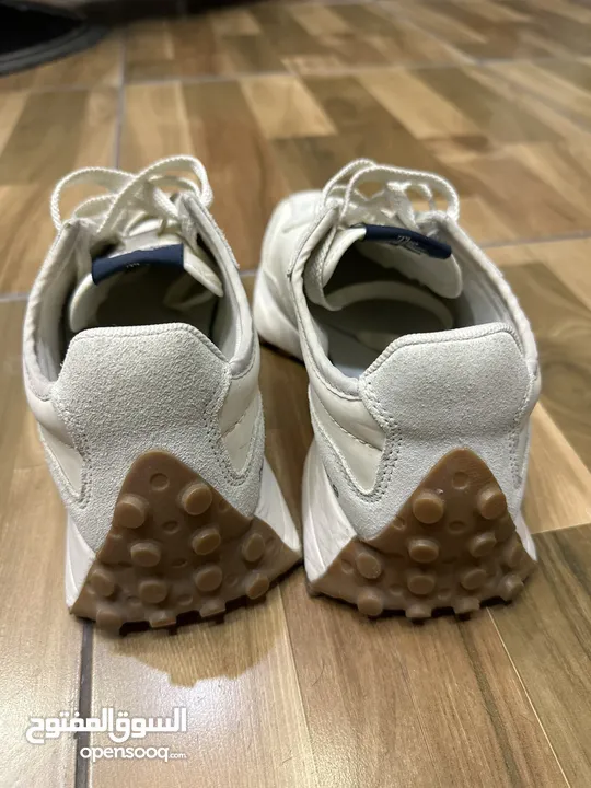 حذاء new balance 327 للبيع