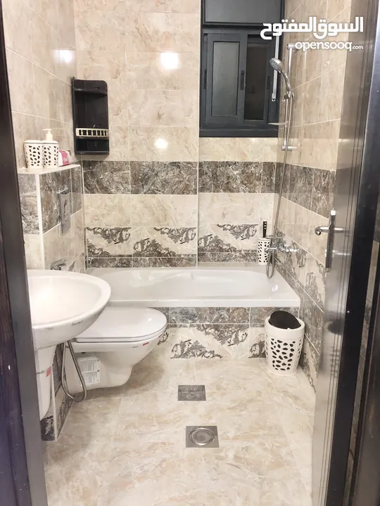 ستيدبو مفروش للايجار رووف