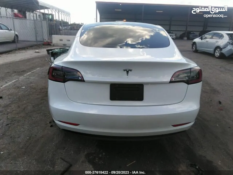 tesla model 3 2023