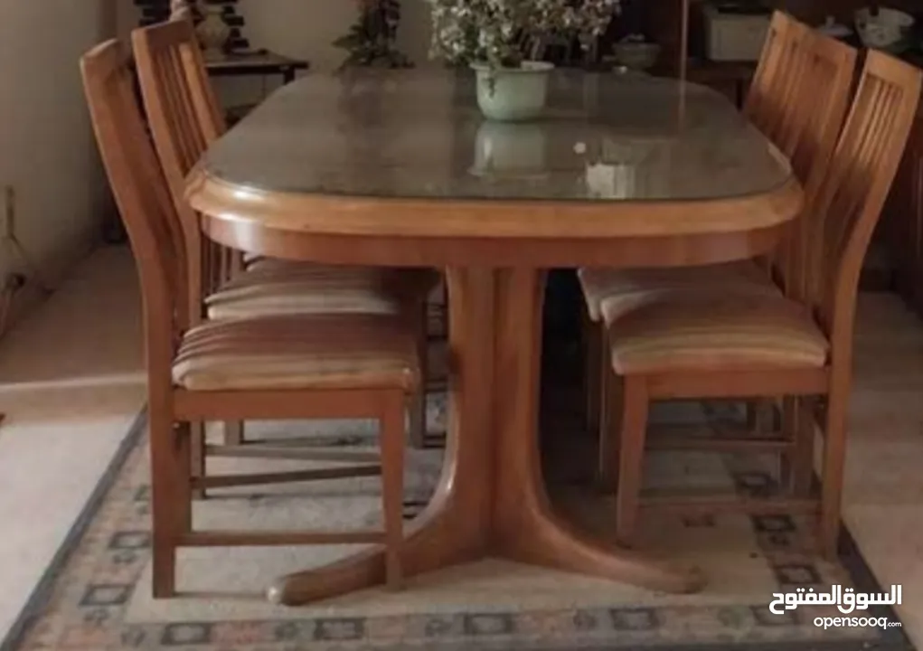 طاولة سفرة خشب زان و8 كرسي ديكوراما