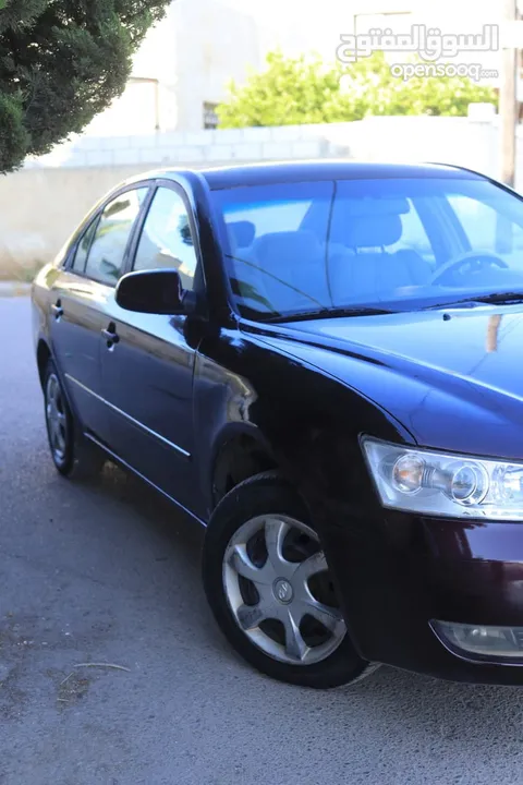 بيعة سريعة هونداي سوناتا نضيفة جدا با 3900 وقابل للتفاوض باشي بسيط