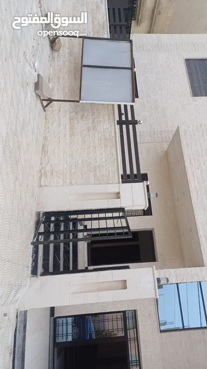 شقه جاهزة للبيع بناء جديد لم تسكن من قبل.