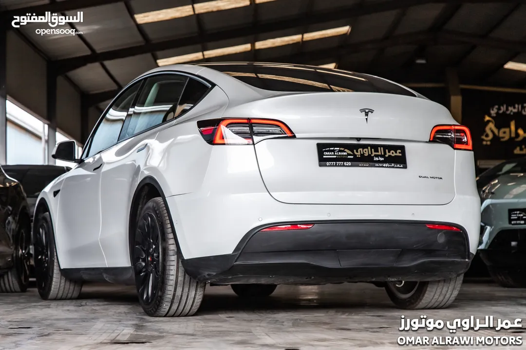Tesla Model Y 2022 Long range Awd Dual motor