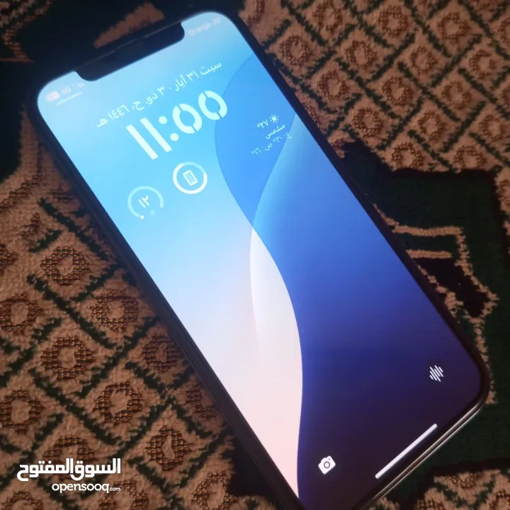 آيفون 12 pro شبه جديد