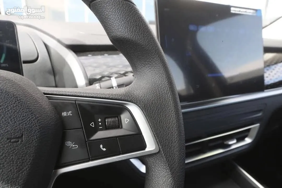 BYD QIN PLUS 2022  لون أبيض لؤلؤي مستعمل بحال الوكالة