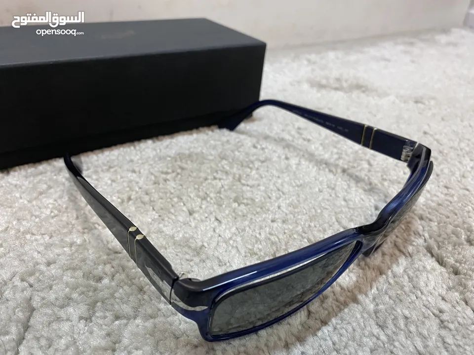 نظاره شمسيه ماركة بيرسول