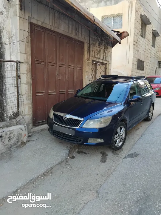 سيارة سكودا رمش ماطور 1600 غيار عادي