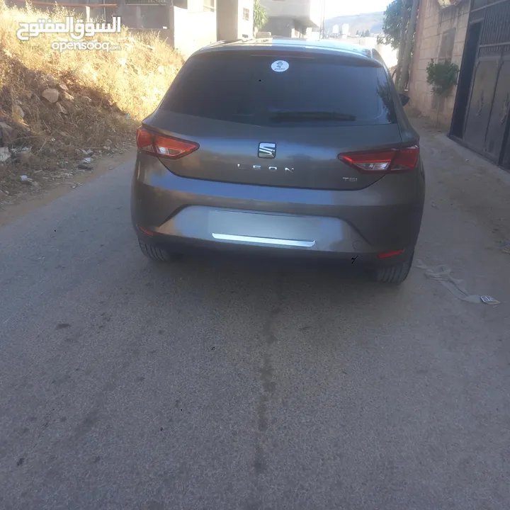 سيات ليون 2015