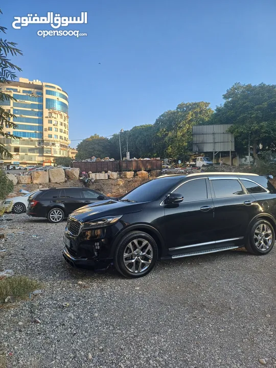 كيا سورينتو  كامل الإضافات  ترخيص وتأمين ساري المفعول