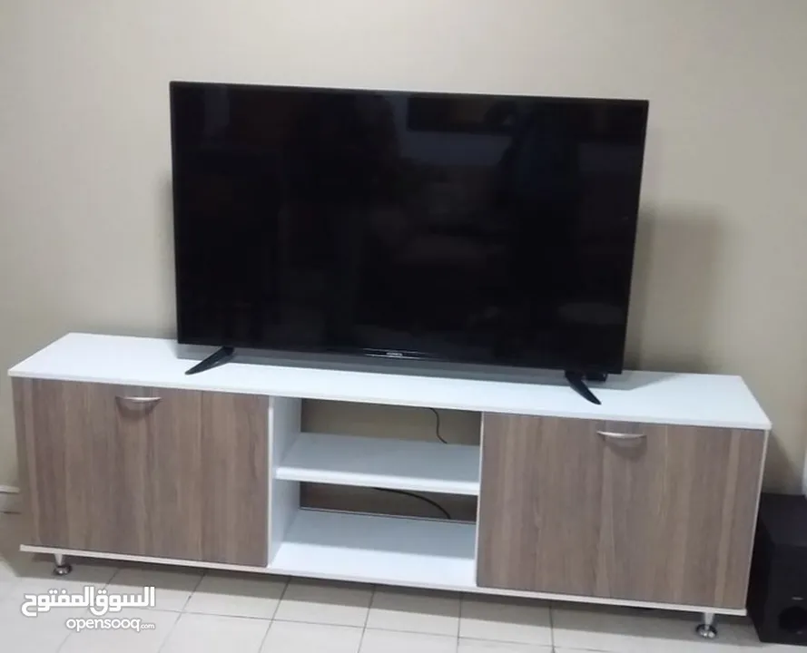 طاوله شاشه للبيع مستعمله