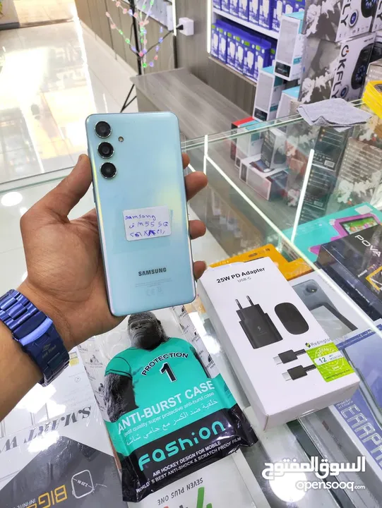 مستعمل اخو الجديد Samsung M55 5G رام 16 جيجا 256 بدون كرتونه هدية كفر ولزقة وشاحن الاصلي متوفر توصيل