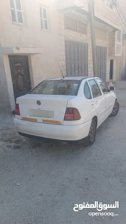سيارة للبيع
