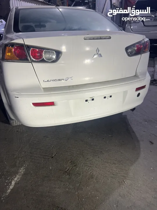 Mitsubishi lancer 2015