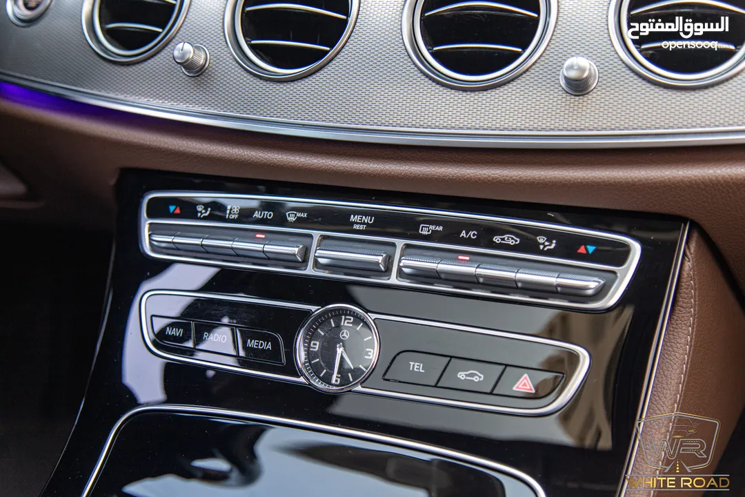 Mercedes E200 Amg kit 2019 Gazoline   السيارة وارد غرغور و مميزة