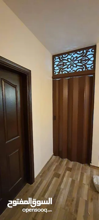 أبواب اكورديون