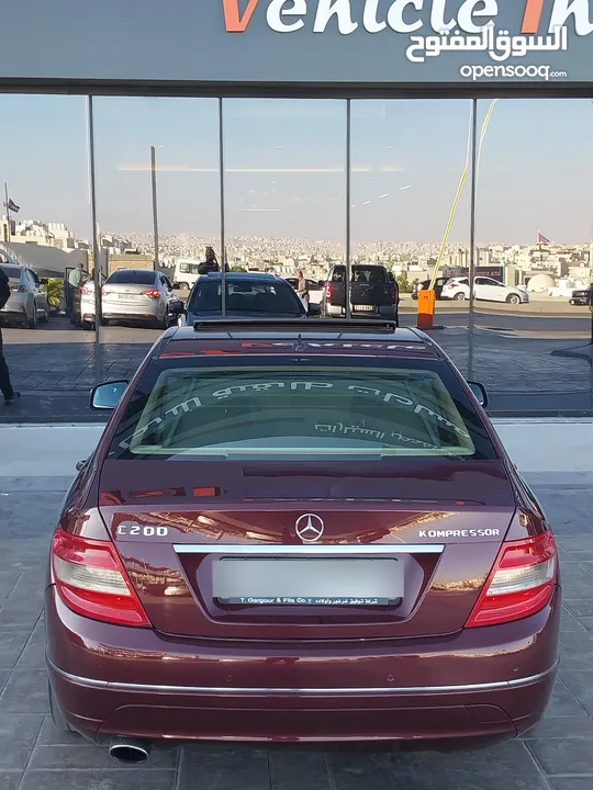 Mercedes-Benz C200 وارد الوكالة و صيانة الوكالة