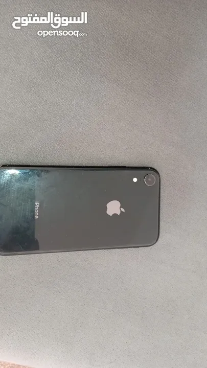 ايفون  xr بسعر مغري
