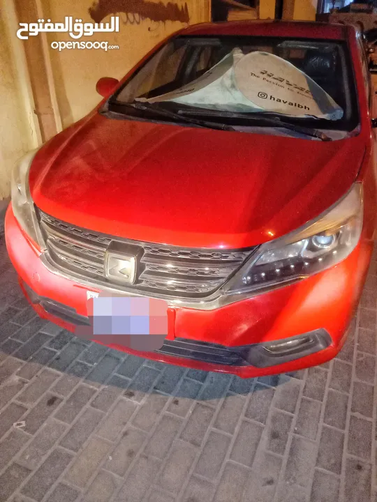 البيع بسبب السفر سيارة زوتي z300